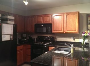 3439 Ridgeland Ave #2204, Berwyn, IL 60402