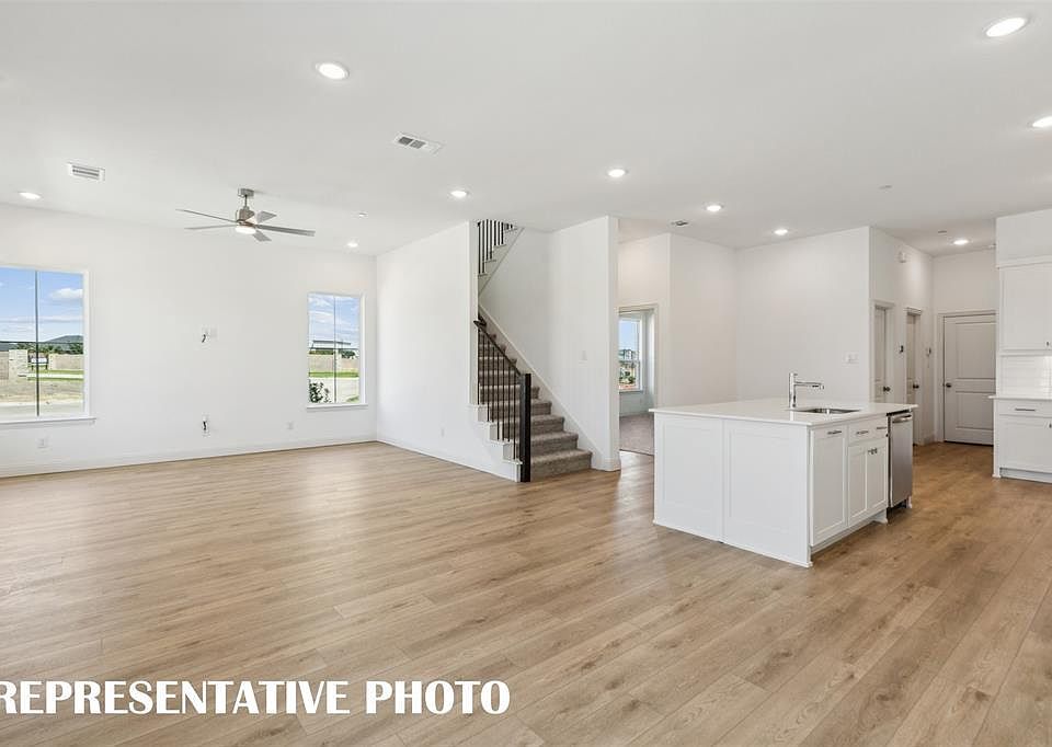 1st image of 1011 Rockrose Dr