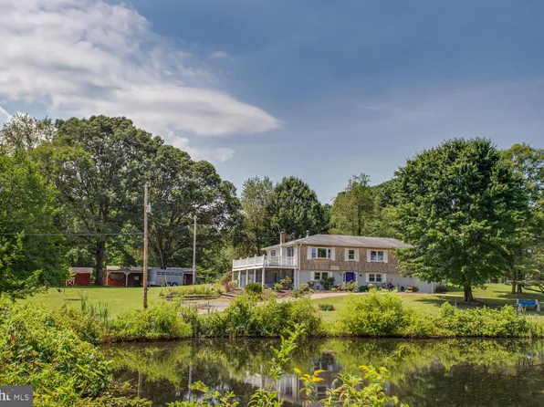 14525 Burnt Store Rd, Hughesville, MD 20637