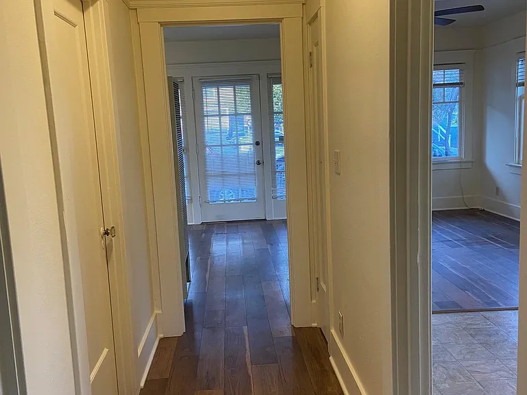 114 Glenwood Ave — Photo 12