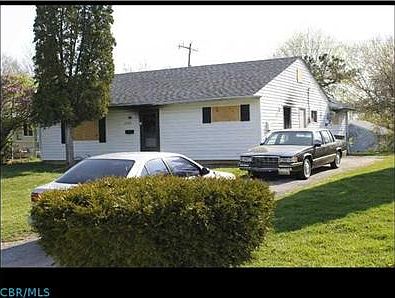 2nd image of 2440 Brentnell Blvd