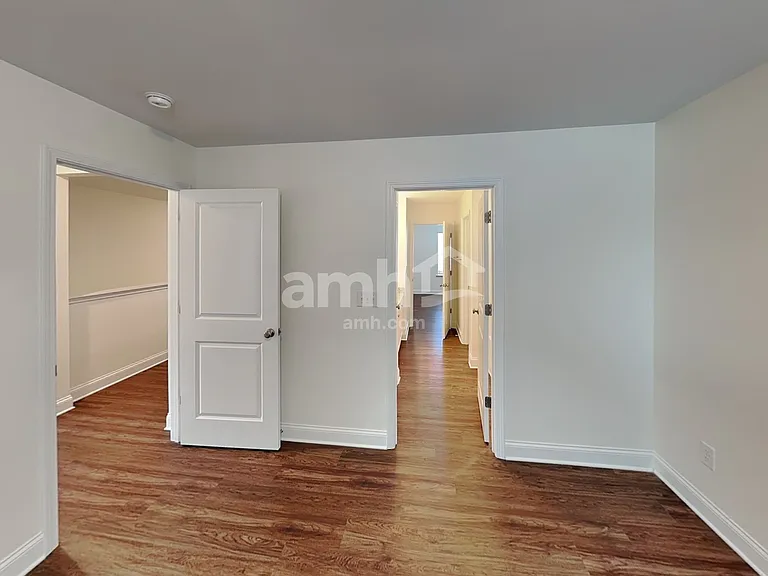 309 Stowe Rd — Photo 18