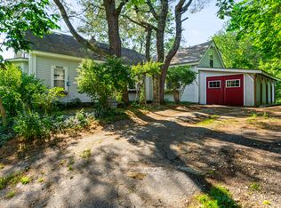 81 Richardson St, Bath, ME 04530