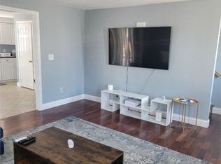 290 Blackstone St #1, Fall River, MA 02721