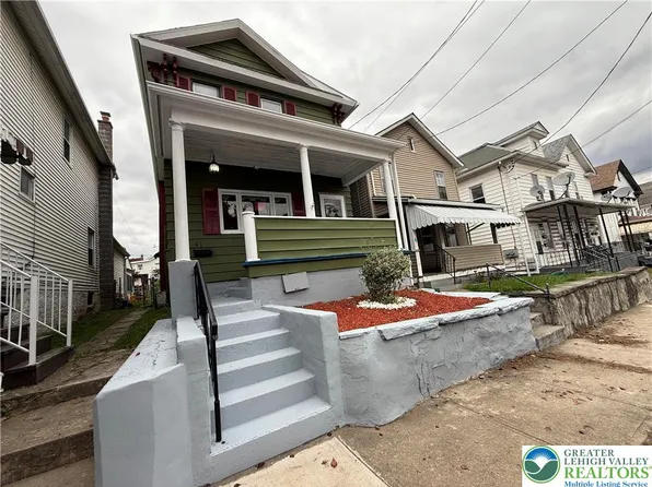 41 Church St, Kingston, PA 18704