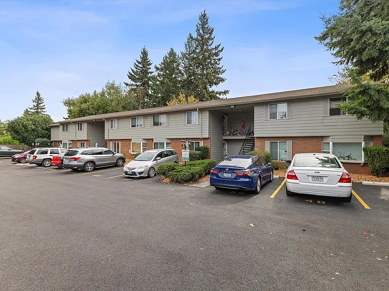 Anchor Apartments — Photo 39