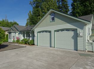8208 Quinault Rd, Blaine, WA 98230