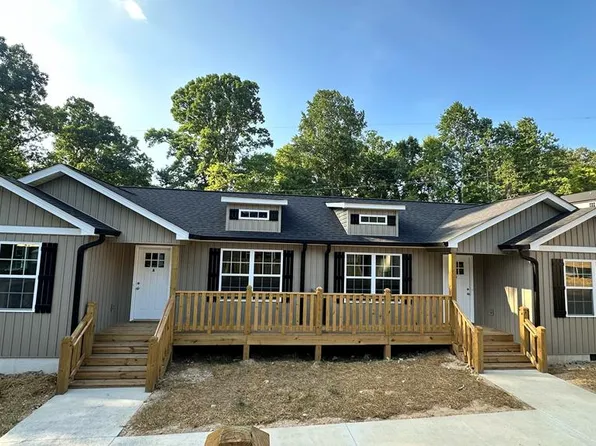 1608 River Rd NE, Dalton, GA 30721