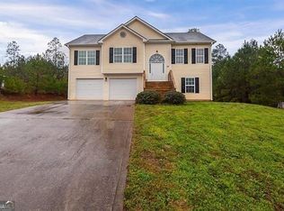 80 Meadow Overlook Dr, Covington, GA