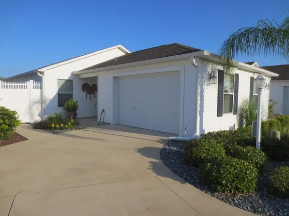 2220 Pilar Pl, The Villages, FL 32162