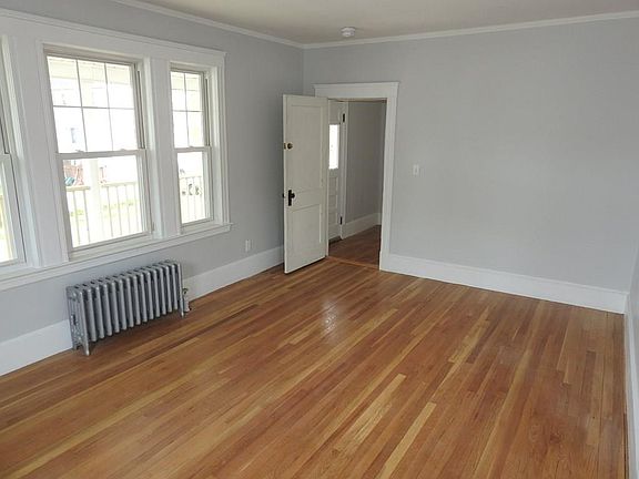 4th image of 81-83 Marshland St #1