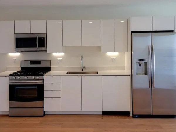 250 Meridian St #307 — Photo 1