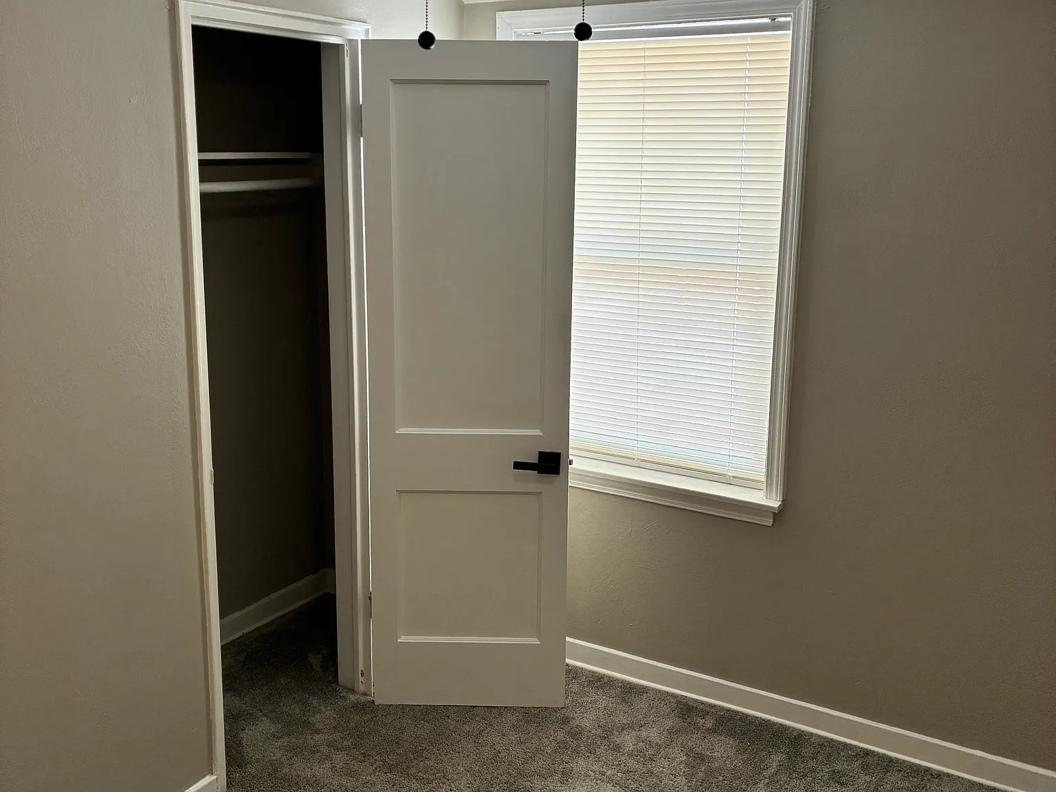2 bed, 1200 sqft, $1,595 — Photo 4