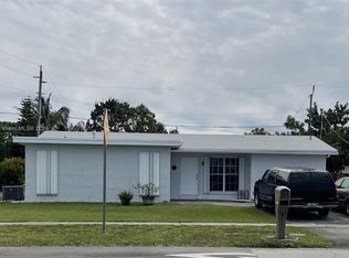9430 NW 25th Ct, Sunrise, FL 33322