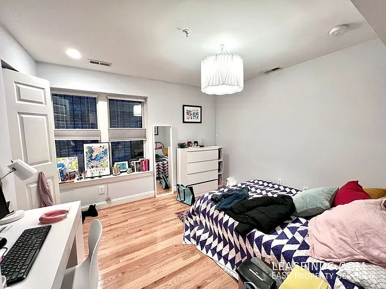 1417 Chapin St NW #101 — Photo 8