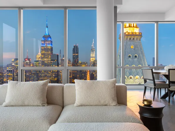 23 East 22nd Street image 21 of 30