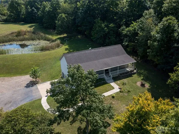 7416 W Alexandria Rd, Middletown, OH 45042