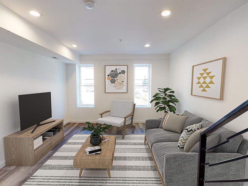 Optionally furnished common areas! Common areas can come beautifully furnished by our in-house design team for an additional fee.