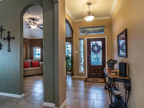 3rd image of 2701 Kingston Manor Ln