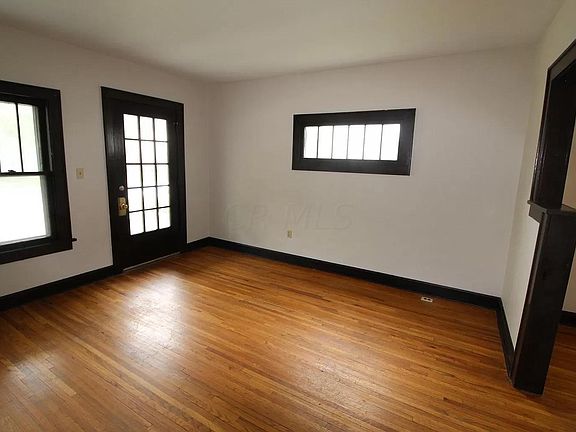 5th image of 2969 Indianola Ave #2971