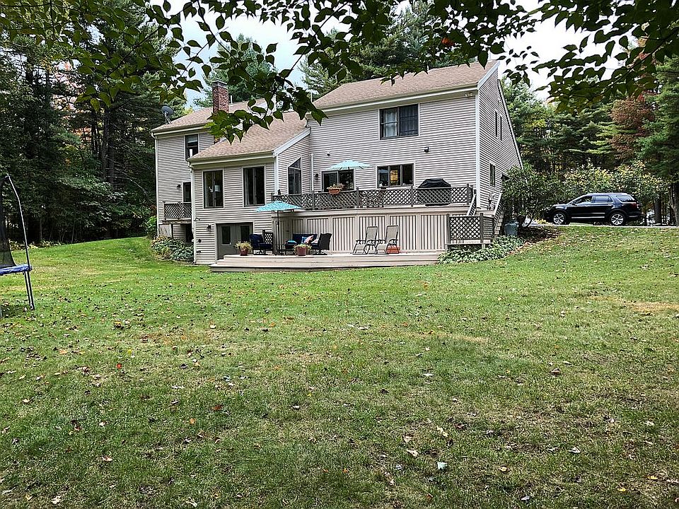 2nd image of 8 Alexander Dr