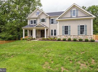410 Welles St SE, Vienna, VA 22180