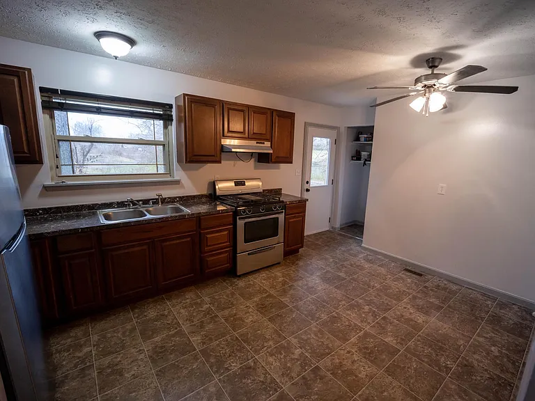 9707 Willowwood Way — Photo 11