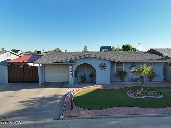 2nd image of 5555 W La Reata Avenue