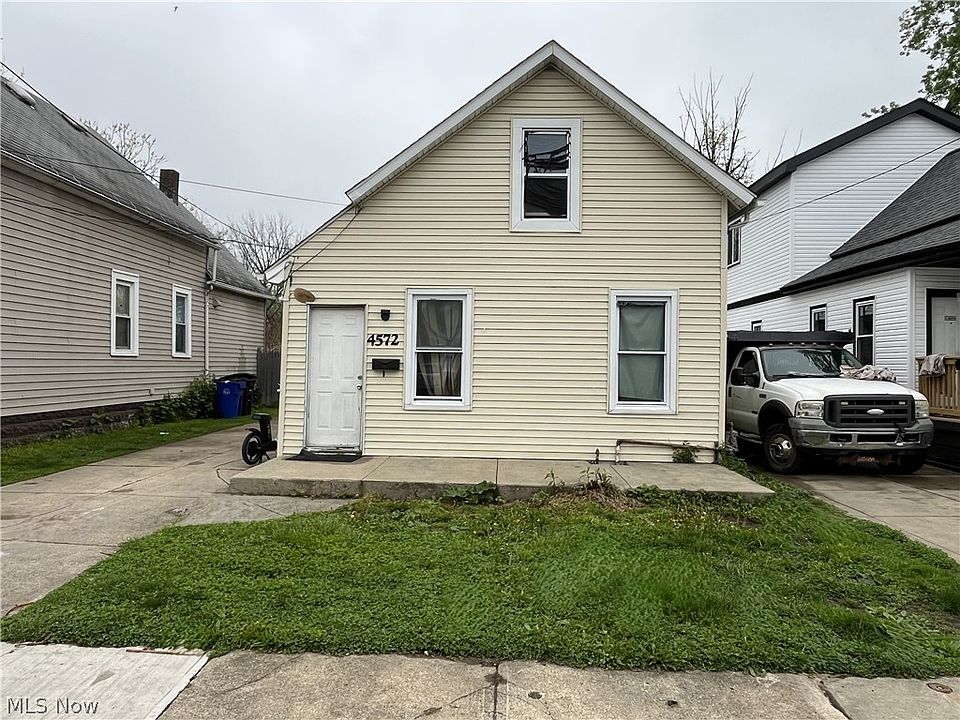 1st image of 4572 Niessen Ct