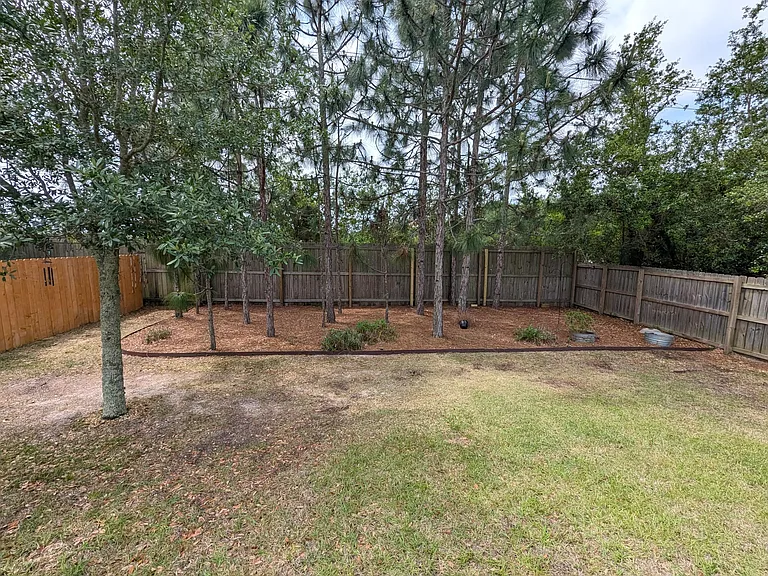 1827 Sundown Dr — Photo 23