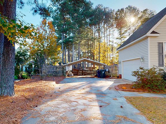 4th image of 321 Hunters Creek Dr