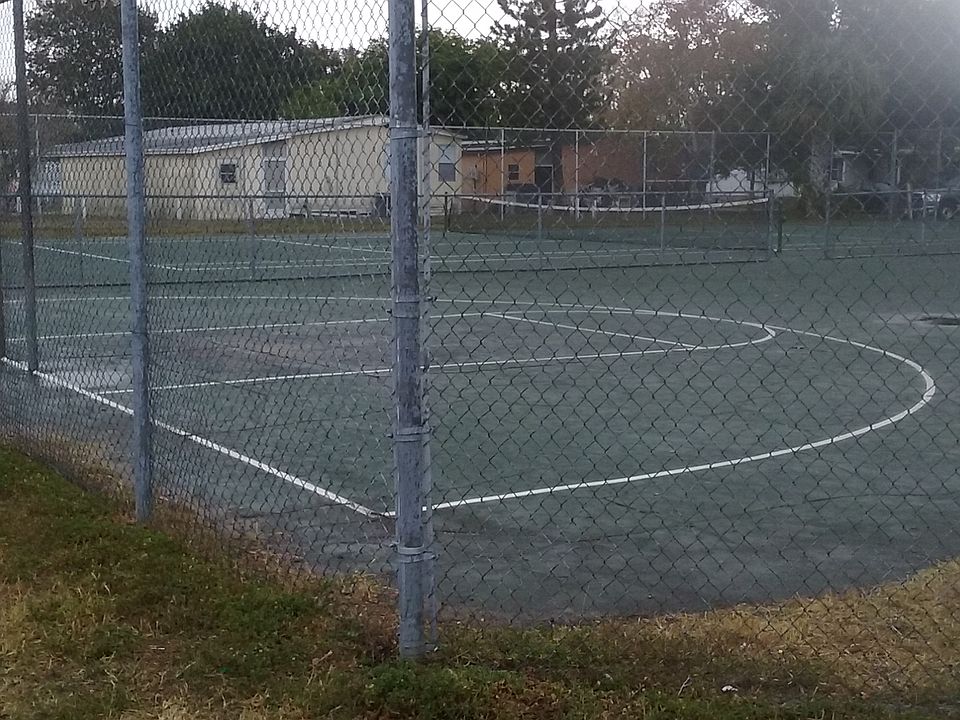 2nd image of 3020 Puiwa Ln