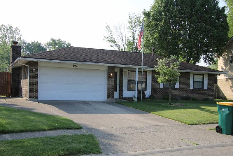 1st image of 392 Bellaire Dr