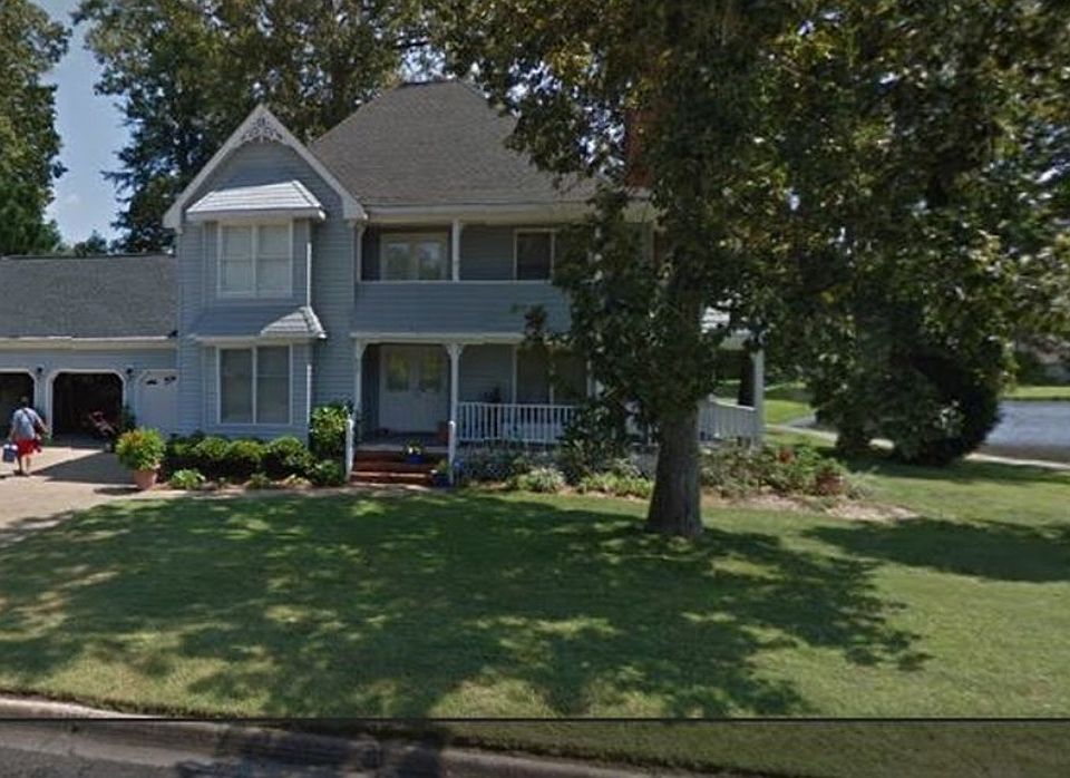 2nd image of 533 San Pedro Dr #1