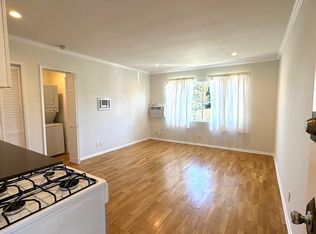 2009 Preuss Rd APT 1, Los Angeles, CA 90034