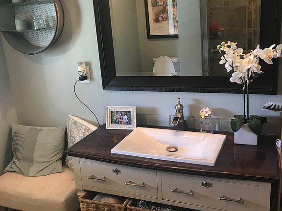 Large Bathroom vanity