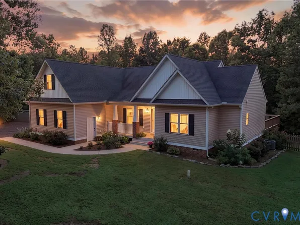 153 Beagle Run Dr, Bumpass, VA 23024