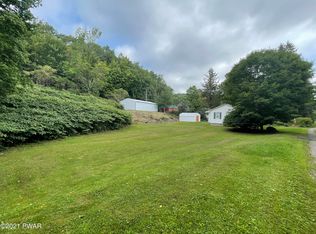 747 Main St, Thompson, PA 18465