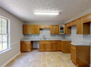 40 Rolling Ridge Ct, Covington, GA 30016