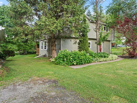 2nd image of 125 Voyzey Rd
