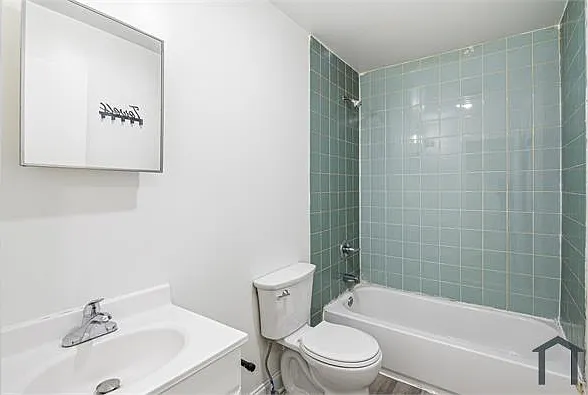 322 N Edgewood St — Photo 12