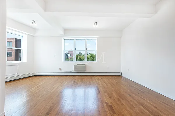 Rented by Brick&Mortar | media 2