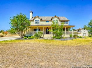 108 W Creek Rd, Kerrville, TX 78028