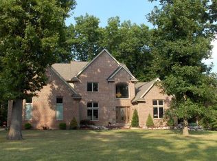 383 Wild Fox Ct, Ann Arbor, MI 48103