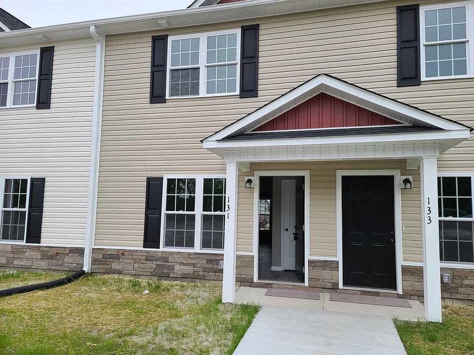 131 Cornerstone Dr #1