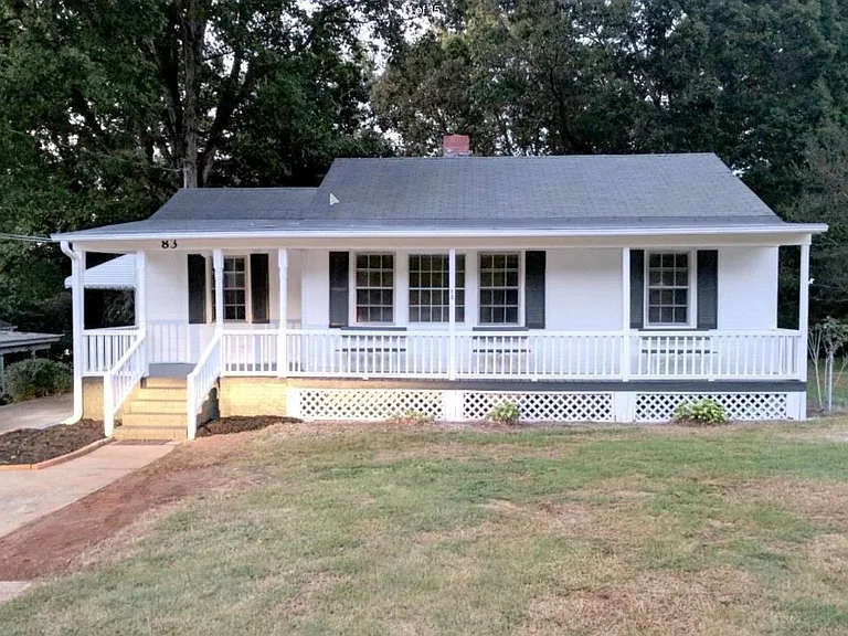 83 Bailey Dr — Photo 1
