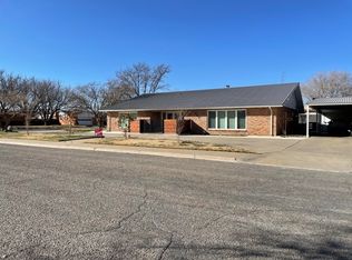 302 Westhaven Dr, Hereford, TX 79045