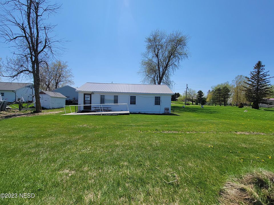 148 E Lakeshore Dr, Waubay, SD 57273 MLS 331775 Zillow
