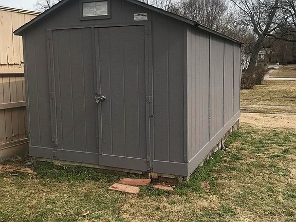 7174FCC0-7B62-46A6-A848-408C22AE08CF