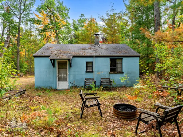 2530 Big Antler Rd, Lewiston, MI 49756
